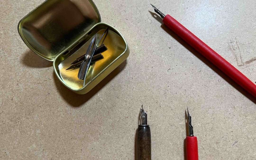 A „mártogatós toll” ismertetése