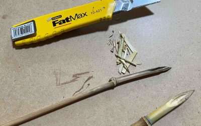 Nádtoll faragás útmutatója a tintával való rajzoláshoz