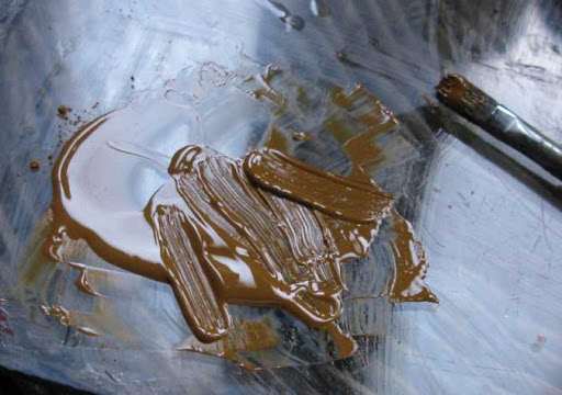 Frissen kevert olajfesték festőkéssel eldolgozva